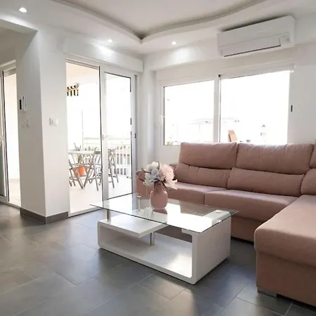 Cozy Apartment, Very Fresh At Playa De Gandia Exterior photo
