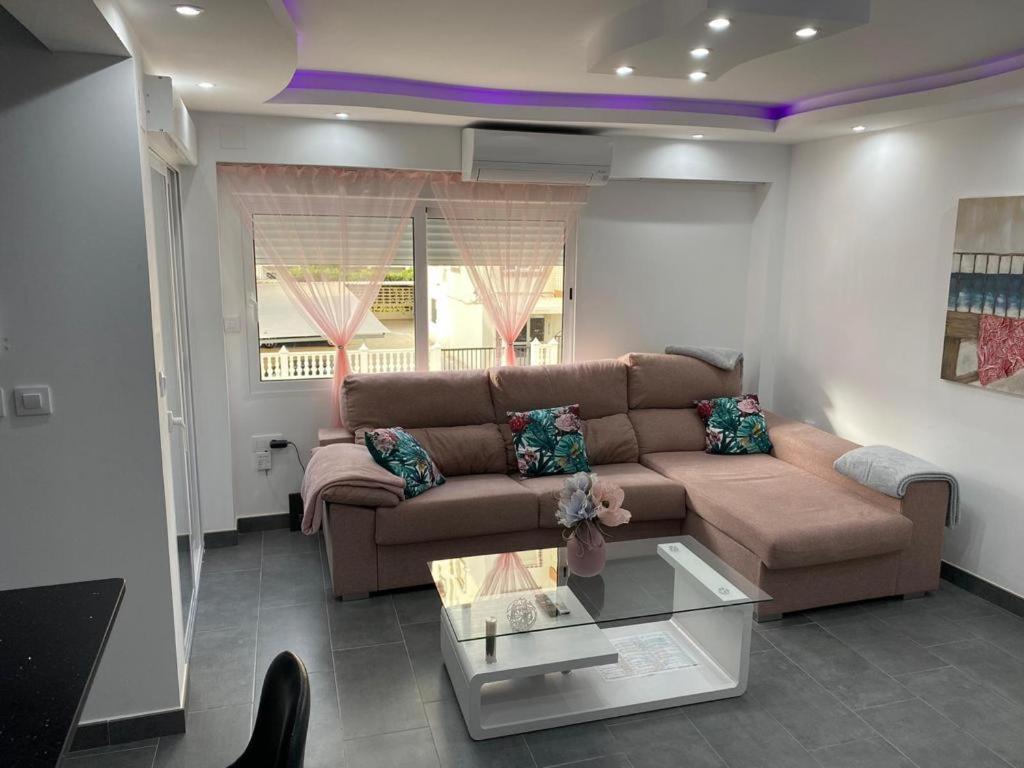 Appartement Cozy Apartment, Very Fresh At